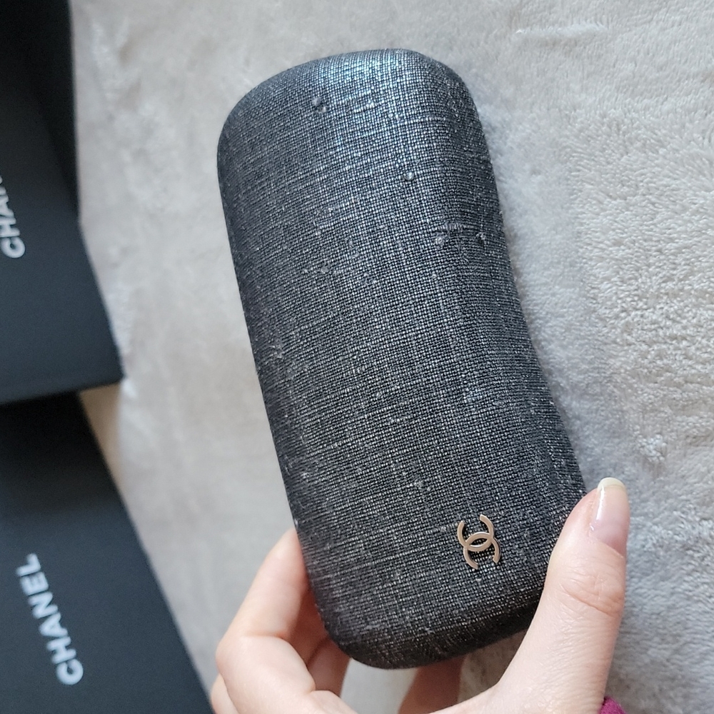 COPY - Chanel silver gray sun glasses case